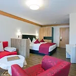 Truyenhof Hotel