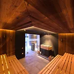 Hotel Truyenhof 4*