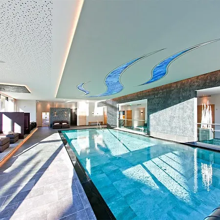 Truyenhof 4*