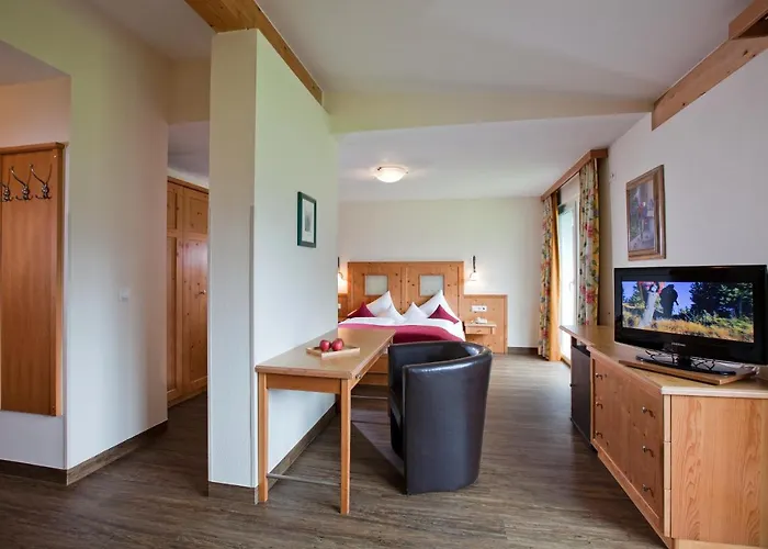 Truyenhof リート・イム・オーバーインタール