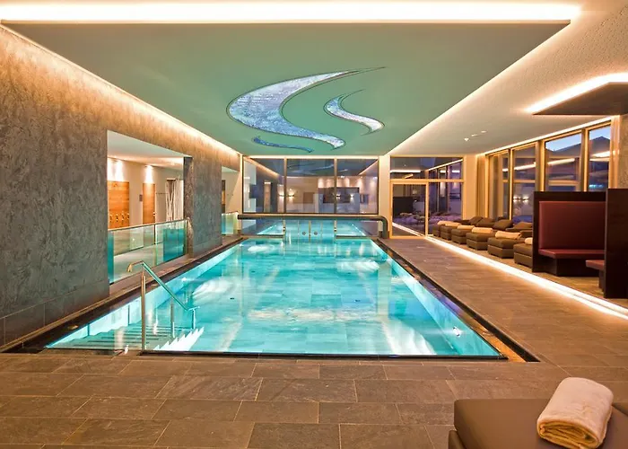 ホテル Truyenhof 4*