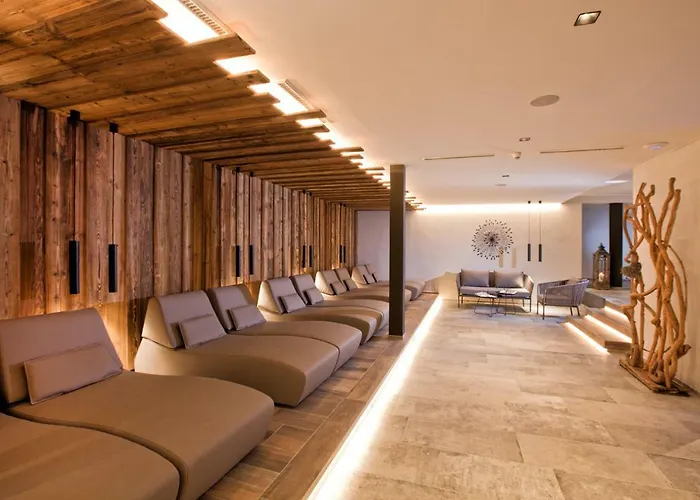 Truyenhof ホテル 4*