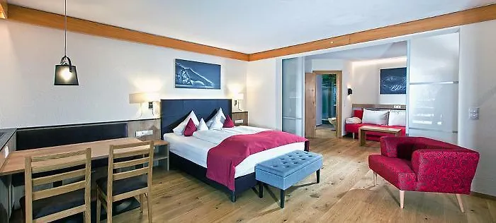 Truyenhof 4* リート・イム・オーバーインタール