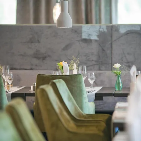 Hotel Truyenhof 4*
