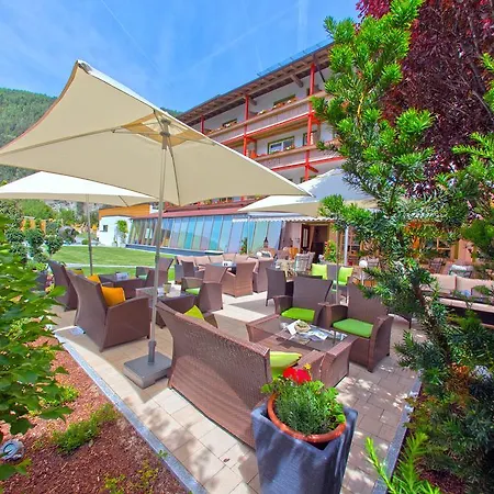 Truyenhof 4* Ried im Oberinntal