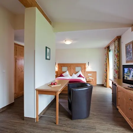 Truyenhof Ried im Oberinntal